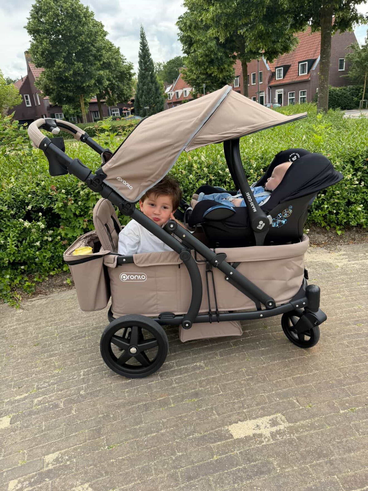 Carseat Adapter - VORBESTELLUNG