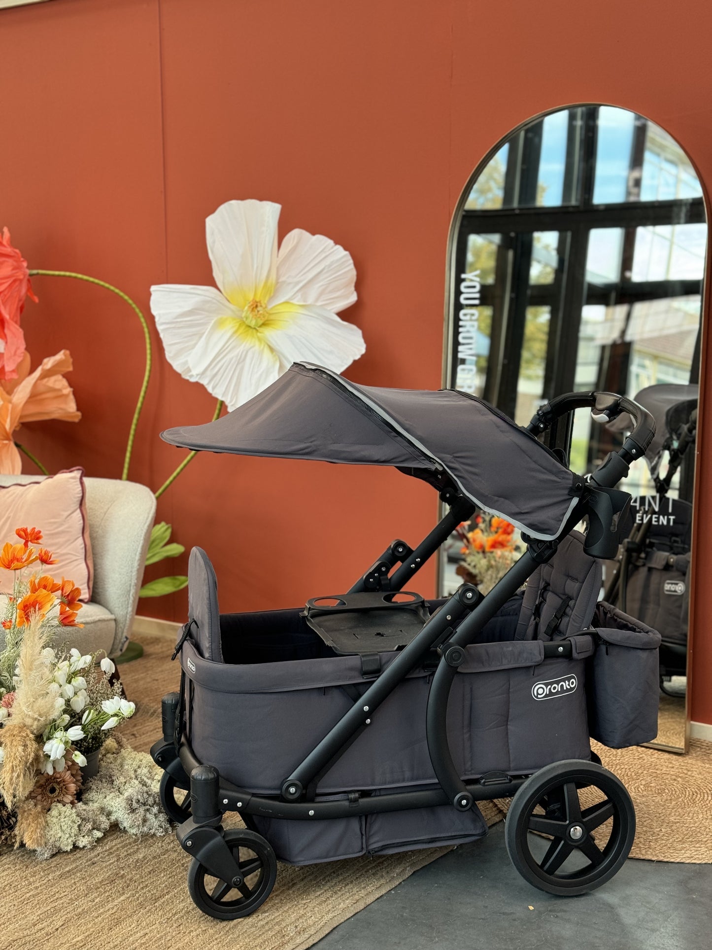 Pronto Kinderwagen – Space Grau