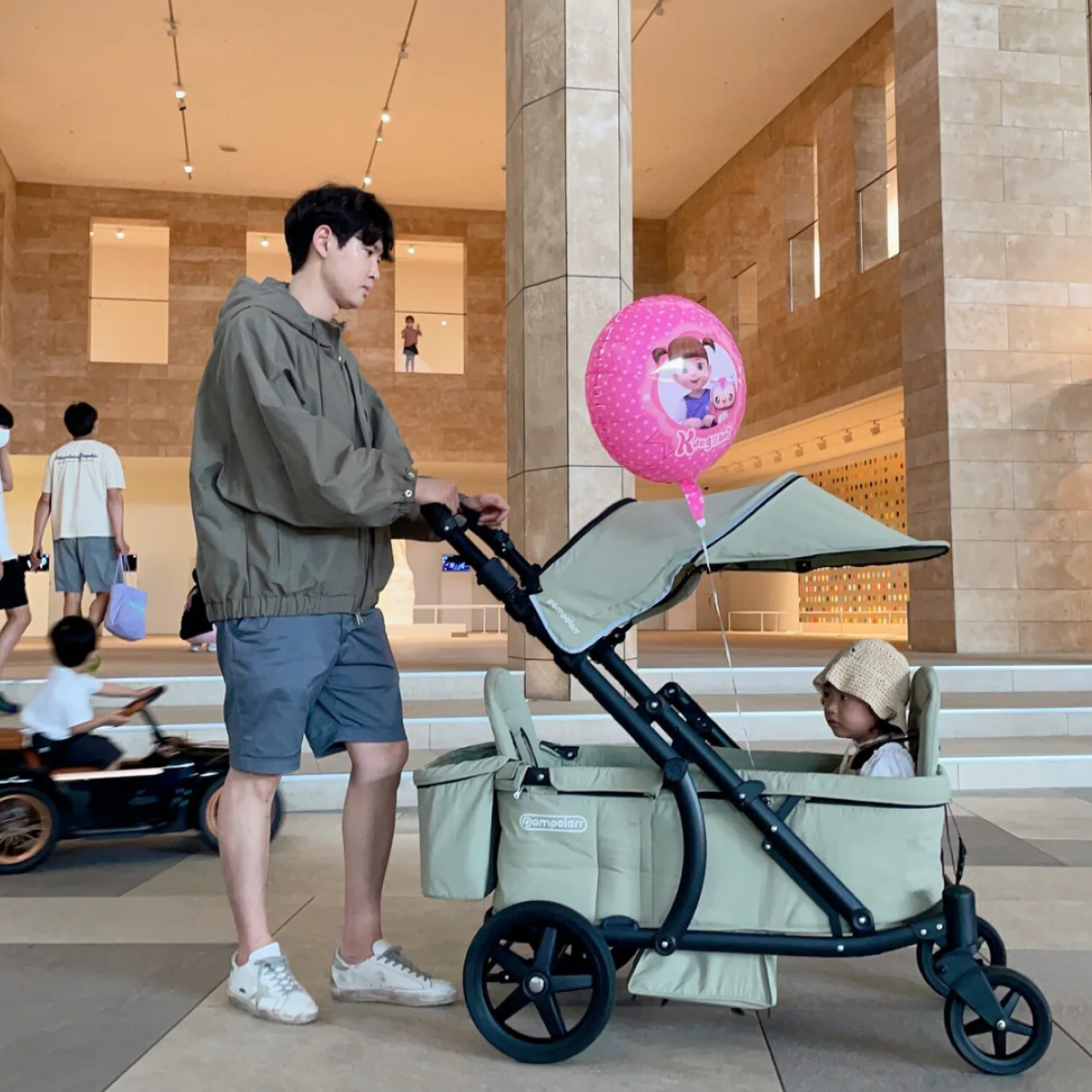 Pronto Kinderwagen – Olivgrün