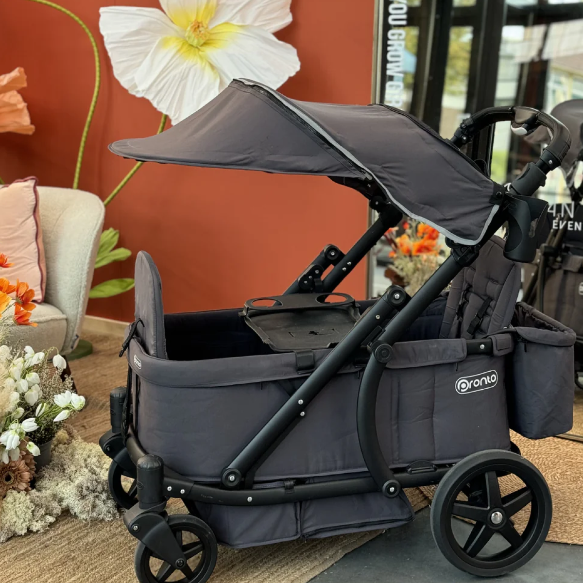 Pronto Kinderwagen – Space Grau